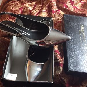 Christian Siriano silver dress shoes